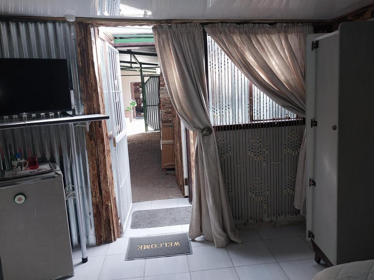 African Elephant'S Den クラークスドープ エクステリア 写真